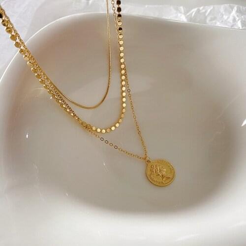 Minimalist Gold Silver Color Multilayer Queen Portrait Pendant Necklace for Women Girls Textured Disc Chain Necklace Jewelry