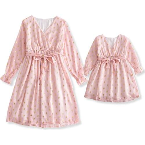 Family Matching Outfits Mommy Daughter Casual Dress Girls Sequins Dots Princess Vestidos Cute Women Bowtie Sashes Clothes