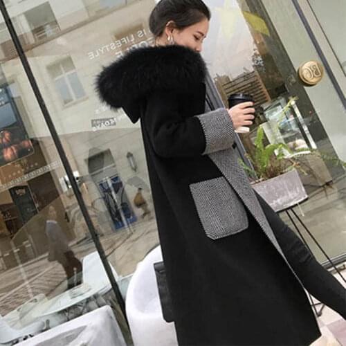 2019 Autumn and Winter New Large Size Womens Woolen Coat Fashion Plaid Patchwork Hooded Big Fur Collar Long Windbreaker f2206