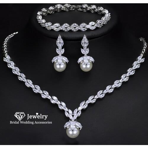 CC Bridal Jewelry Sets Choker Necklcae for Women Earrings Bracelet 3pcs Silver Pearl Pendant Jewellery Wedding Accessories T0116