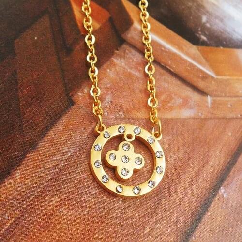 316L Stainless Steel Zircon Flower Luxurious Crystal Round Pendant Necklace Stainless Steel Fashion Jewelry