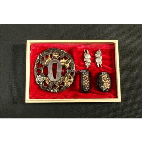COPPER HAS FLOWER TSUBA FUCHI KASHIRA SET SAMURAI FITTINGS (without box)