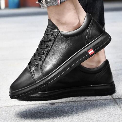 Fashion Men Leather Daily Office Sneakers Casual Loafers Comfortable Soft Driving Walking Shoes Men outdoor Non-slip Loafers