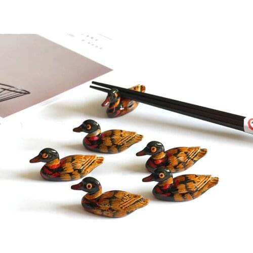 1 pc Cute Duck Shape Chopsticks Holders Chopstick Stand Shelf Ducks Spoons Fork Rack Ceramic Rest Flatware