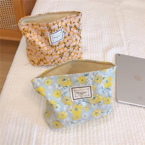Vintage Floral Makeup Bag Cotton Fabric Cosmetic Pouch Women Large Toiletry Bag Female Necesserie Organizer Zipper Beauty Case