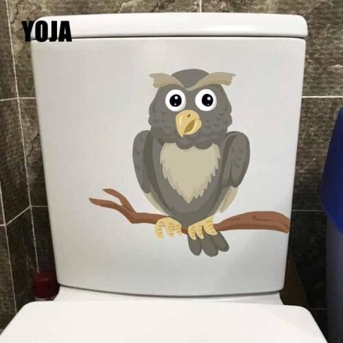 YOJA 21.6X23.3CM Cartoon Owl Toilet Stickers Bathroom Creative Home Decor Wall Decal T5-0562