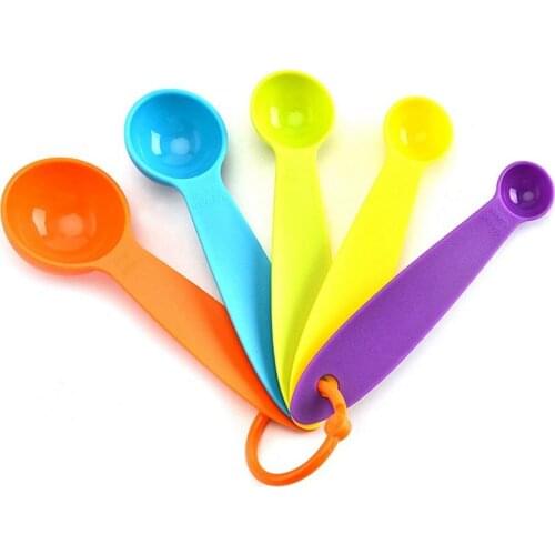 5Pcs Plastic Measuring Spoons Scale Measuring Cup Stackable Milk Powder Spoon Kitchen Measuring Tools Accessories Random Color