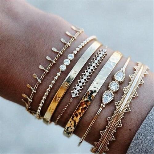 Vintage Gold Crystal Geometric Hollow Fashion Bracelets & Bangles For Women Boho Adjustable Multiple Layers Bracelet Set Jewelry