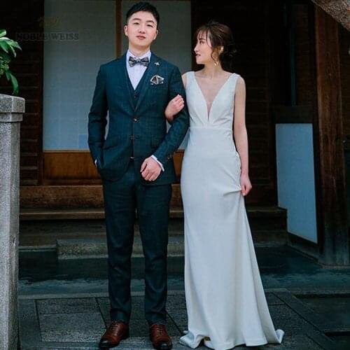 Satin Wedding Dress Dark V-neck Mermaid Wedding Dresses for Women with Sweep Train