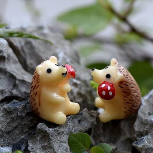 Hedgehog Take Mushroom Animal Miniature Fairy Garden Home Houses Decoration Mini Craft Micro Landscaping Decor DIY Accessories