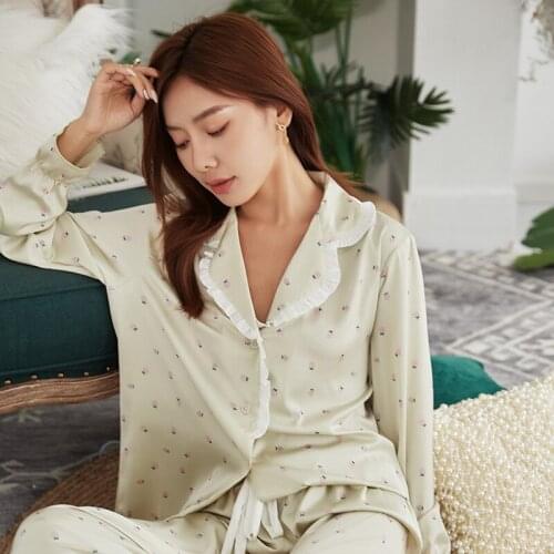 Women Spring Cute Girls Pajamas Set Comfort Silk Satin Household Strawberry Print Turn-down Neck Sleepwear Soft Thin Casual Wear