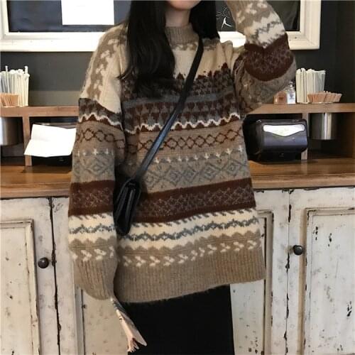 Korean Retro Knitted Pullover O-neck Long-sleeved Ethnic Style Striped Jacquard Sweater Casual Warm All-match Top Y2k Sweater