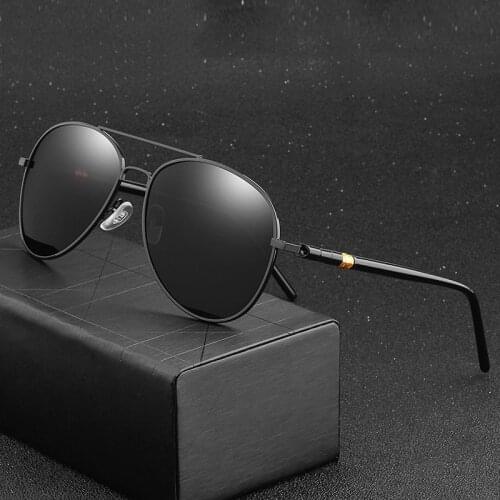 Classic Sunglasses Polarized Men Driving Glasses Black Pilot Sun Glasses Brand Designer Male Retro Sunglasses For Men/Women