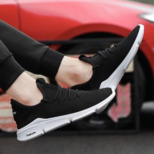 Mens shoes summer sports shoes breathable leisure net shoes trend Korean running shoes 2021 new spring and autumn