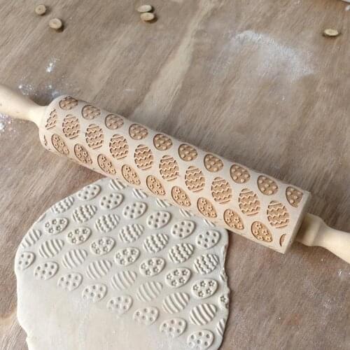 Easter Day Embossing Wood Rolling Pin for DIY Baking Cookies Noodle Biscuit Fondant New Year Decoration Kitchen Tools