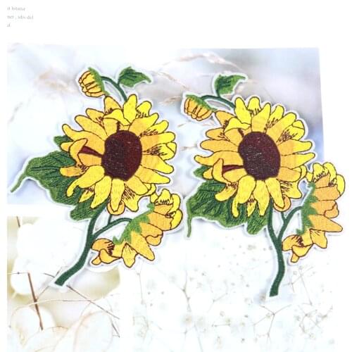 NEW Sunflower Patch High quality Creative Applique Embroidery Iron on Patches for Clothing Embellished Women Clothes Badge