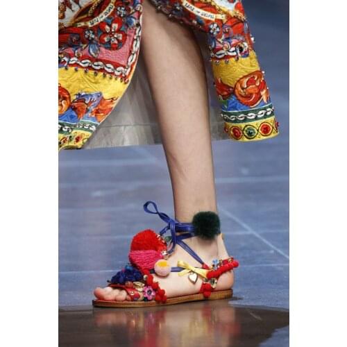 Luxury Ladies Edelweiss Jewled Flat Sandals Peep Toe Metal Flower Tassel T-strap pompon Ball Cross Lace Up Summer Shoes