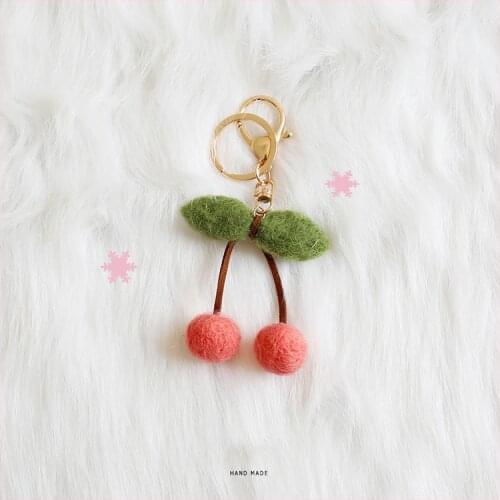 Cute Jewelry Keychains Women Personalized Gift Gadgets Keychain for Car Keys Wool Felt Cherry DIY Pendant Animal Keyring Anime