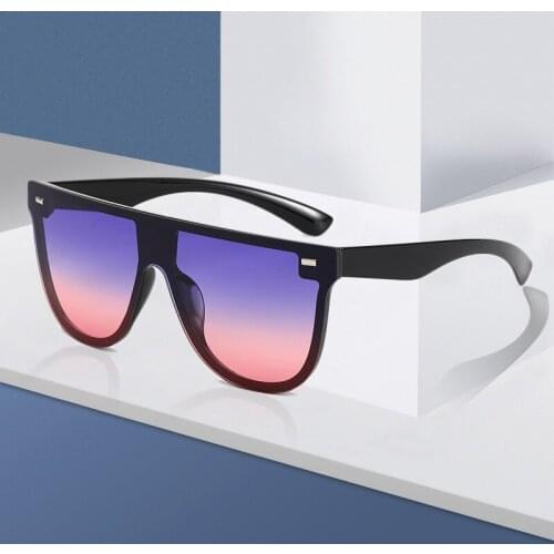 The new Europe and the United States square sunglasses for men and women fashion m conjoined lens sunglasses