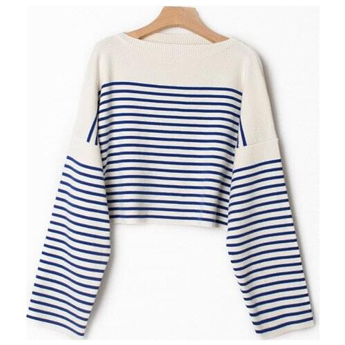 2021 Early Autumn New Fashion Style One-neck Navy Style Contrast Striped Casual Short Women Sweater