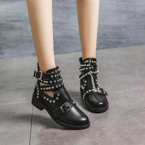 New Women Rivet Boots PU Leather Boots Buckle Strap Woman Shoes Casual Buckle Boots Shoes Woman Black Ankle Boots Mujer R4-60