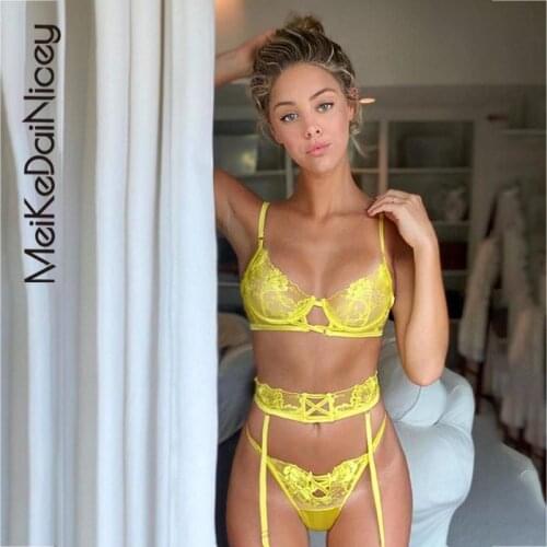 MeiKeDaiNicey 2021 Womens Sexy Mesh Lace Hollow Pattern High Waist Thin Covering Belly Wide Belt Thong Appealing 3-Piece Set