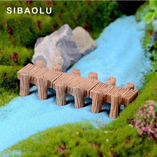Simulation Wooden Corridor on Water Miniature Figurine DIY Resin Accessories Doll building home Decoration Play house toys
