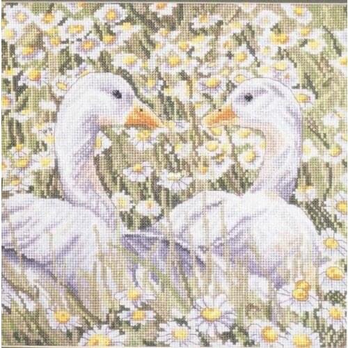 White Goose in Daisies 35-34 Cross Stitch Set Cross-stitch Kit Embroidery Needlework Craft Packages Cotton Fabric Floss
