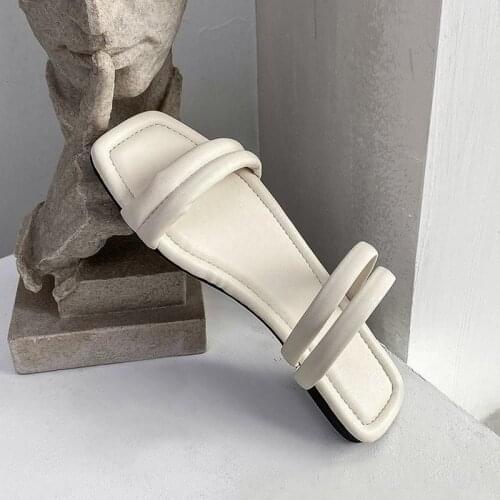 2021 Womens Slippers New Simple Solid Color Word with Flat Sandals Womens Shoes Open Toe All-match Comfortable Indoor Slippers