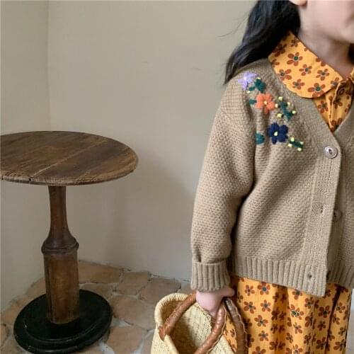 Childrens Sweater 2021 Autumn New Korean Girls' Embroidery Flower Sweater Cardigan Long Sleeve Single Breasted Cardigan Coat