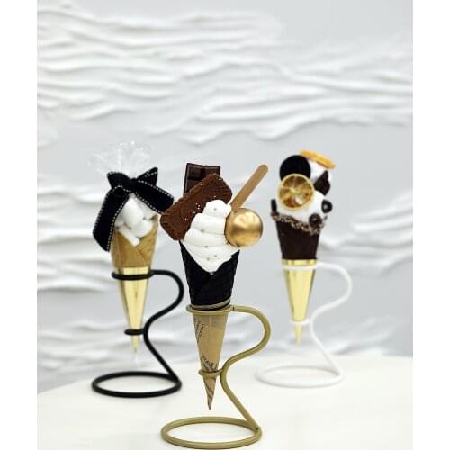 Metal Ice Cream Holder Racks White Black Gold Sweet Cone Display for Baking Coffee Shop Dessert Table Metal Stands Cake Decor