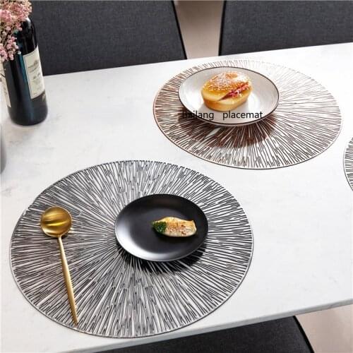 Creative hollow round PVC anti-slip decorative insulation mat home dining table mat