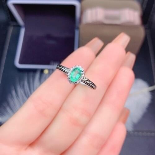 New Natural Emerald Ring, 925 Silver Womens Ring, Simple Design, A Gift for Mother