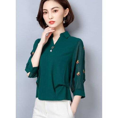 New Korean Summer Chiffon Shirt Women Embroidery Loose Plus Size Blouse Female V Collar Seven Quarter Sleeve Work Tops H9148