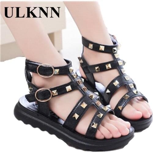 ULKNN Girls' Sandals 2021 Summer New Princess Shoes Childrens Soft-soled Non-slip Middle-aged Childrens Rivet Roman Shoes