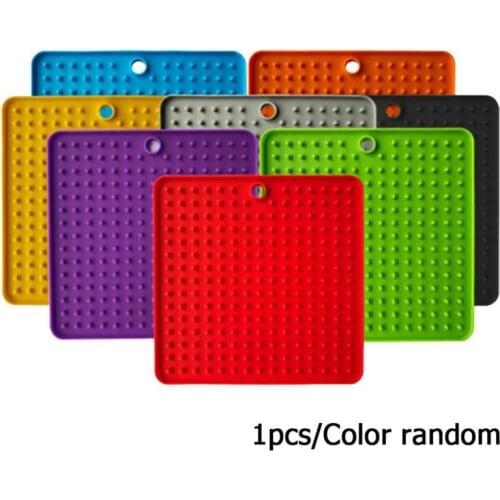 Silicone Dog Feeding Lick Mat Cat Feeder Licking Pad For Dogs Cats Lickimat Dog Bath Buddy Slow Feeder Food Sucker Cats Lick Pad