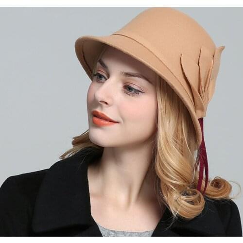 Vintage Women Wool Cloche Hats Black Party Formal Top Hat With Flower Mother Gift Lady Autumn Winter Girls Felt Cap 2020 New