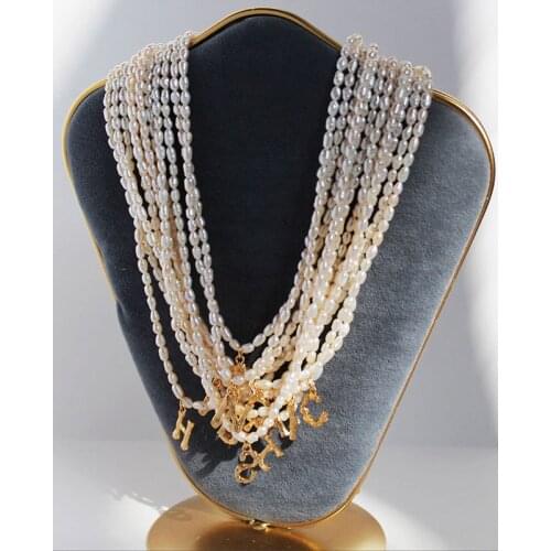 Yitian Sun Vintage Necklaces