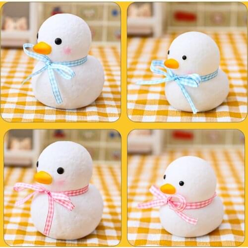 LED Cute Little Yellow Duck Night Light Battery Power For Friend Children Cartoon Creative Gift Home Bedroom Bedside lamp Decor
