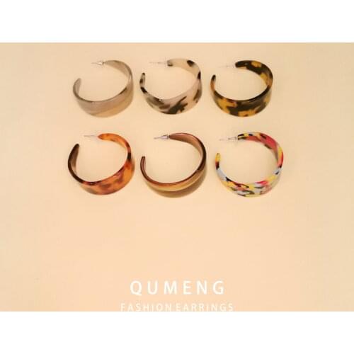 QUMENG 2020 Simple Colorful Resin hoop Earrings for women C Shape Leopard Print Acrylic Earrings Acetic Acid Circle Earrings