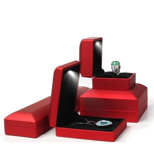 Ring Box High-end Creative LED Lamp Marriage Gift Jewelry Packaging Pendant Necklace Charm Simple and Elegant Top Grade Delicate