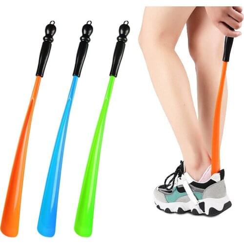 Plastic Handle Shoehorn with Round Hook Design Durable Long Lasting Portable Comfortable to Use for Daily Life 47.5x4x2.3cm EK
