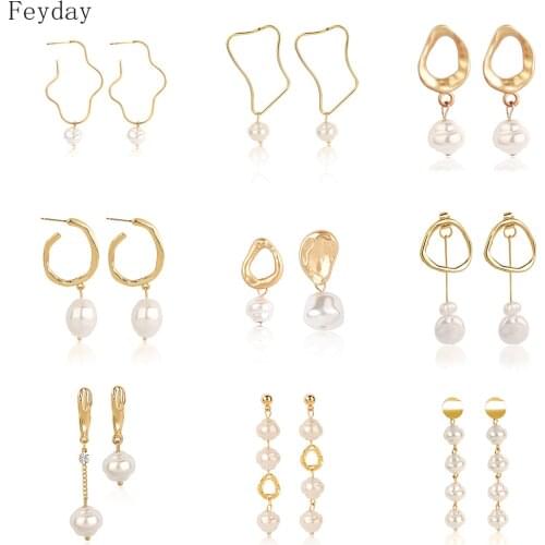 New Girl Statement Korean Pearl Earrings for Women Gold Irregular Simulated Pearl Dangle Earring Party Wedding Gift for Girl