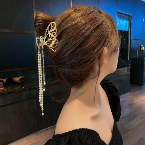 2021 Temperament Butterfly Tassel Metal Hair Catch Retro Shark Catch Clip Elegant Female Fashion Hairpin Jewelry