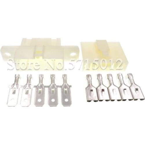 5 Hole 7.8mm Automotive Connector Plugs Female Male Auto Sockets With Screw Mounting Holes