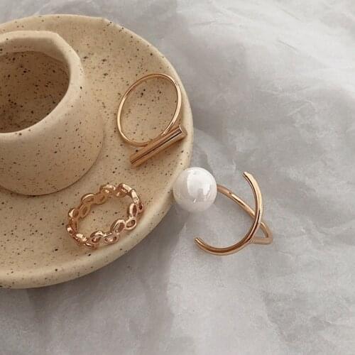 Origin Summer Exquisite 3 Pieces Oversize Simulated Pearl Charm Rings Set for Women Twist Gold Color Geometric Rings Jewelry