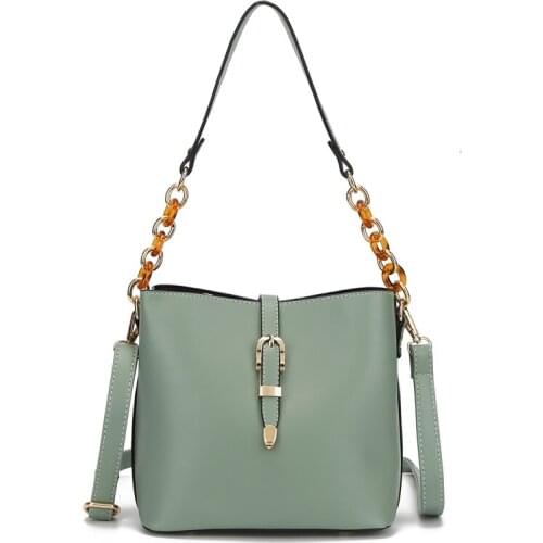 2020 new fashion womens bucket bag retro tassel Messenger bag high quality retro shoulder bag simple Messenger bag tote bag