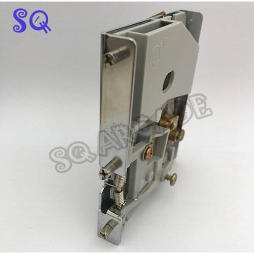 Mechanical coin acceptor for coin door coin selector for vending machine