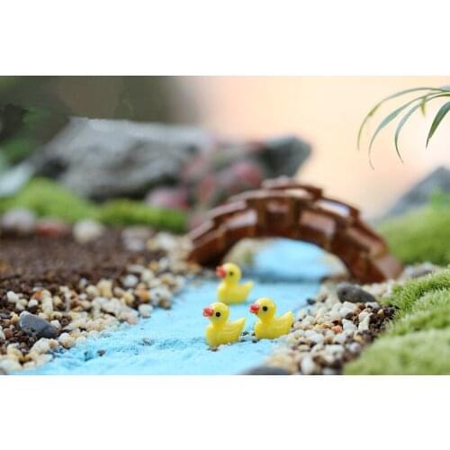 50pcs/lot Resin Cabochon Yellow Duck DIY Decoration Crafts Making Fairy Garden Miniatures Terrarium Figurines KS 012