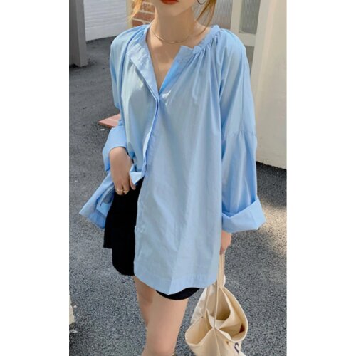 Real shot 2021 new womens blue all-match temperament shirt womens fashion design sense loose casual sunscreen shirt